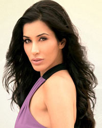 Sophie Choudry